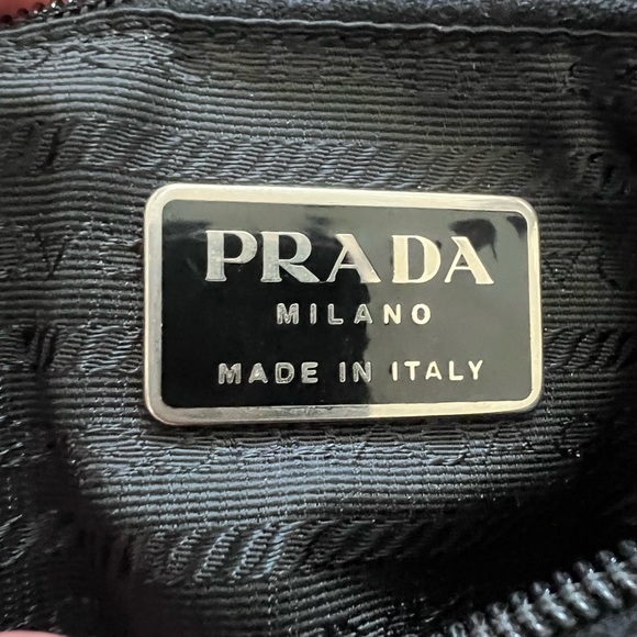 PRADA BAG SHOULDER BAG BLACK NYLON - Picture 16 of 16